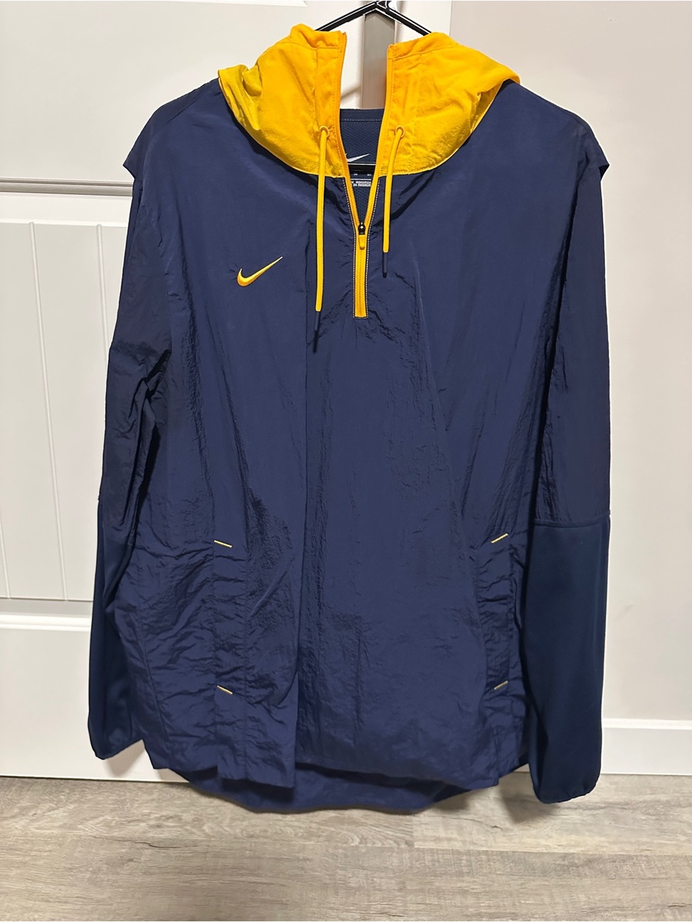 Nike DRI-FIT Lightweight Player Jacket